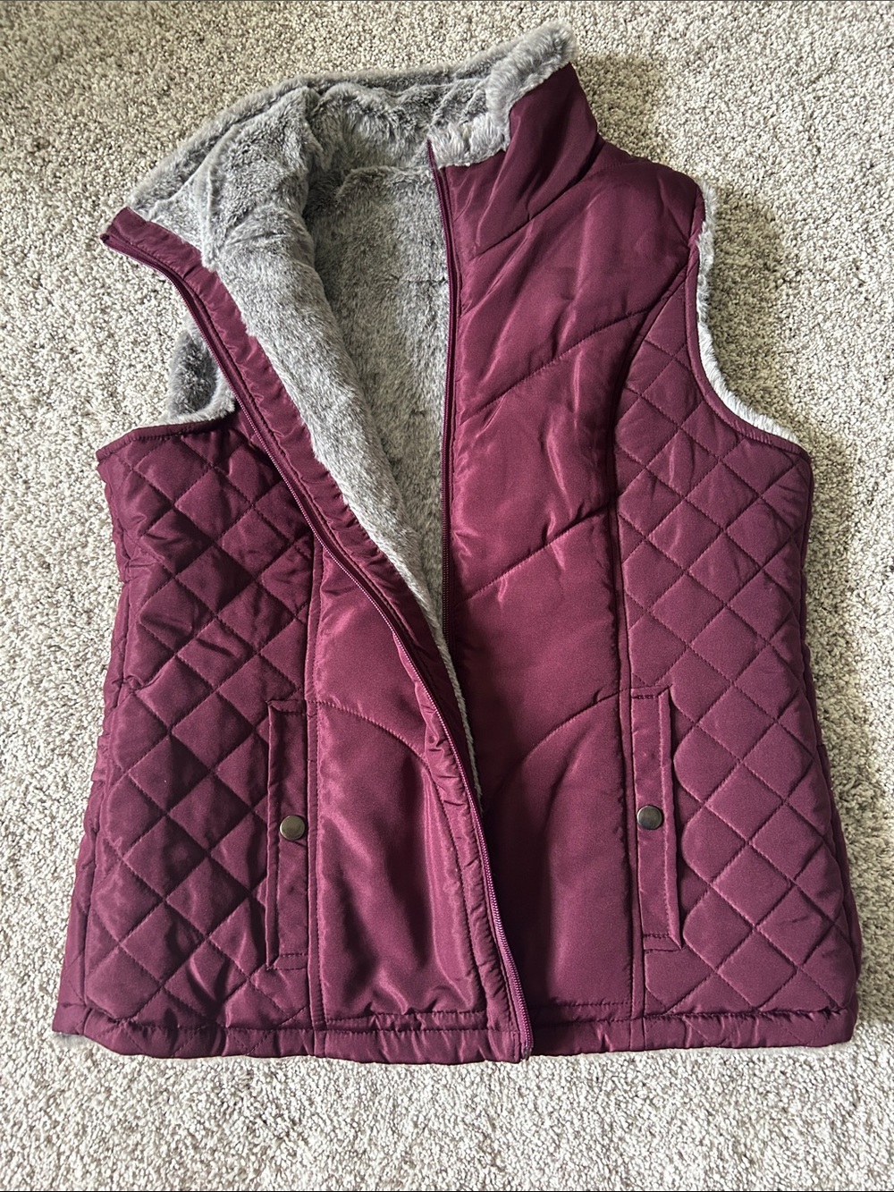 Reversible Quilted Faux-Fur Lined Women’s Vest - Burgundy